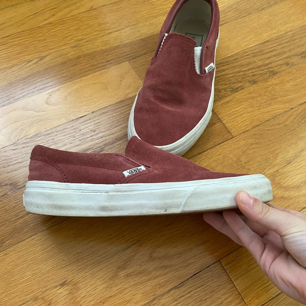 Vans - Picture 2 of 5